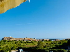 For sale: 2-room apartment with terrace and sea view in L'ILE ROUSSE (20)