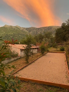 A vendre : Villa contemporaine de plain-pied avec piscine chauffée et vue montagne (Corse)