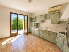 Propriété à rénover 8 pièces vue mer panoramique, 3 appartements et fort potentiel.  (20)