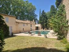 VELAUX – EXCEPTIONAL 3.45 HECTARE ESTATE NEAR AIX-EN-PROVENCE