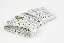 Local commercial 50 m² – Centre village – Loyer 580 €