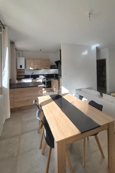Superbe T3 de 72 m² entièrement rénové – Quartier Historique de Saint-Gaudens 