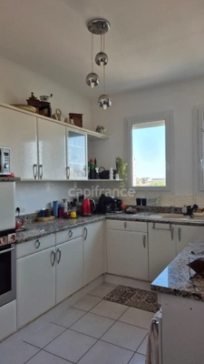 À VENDRE - TARBES - BEL APPARTEMENT - 4 PIÈCES 106 m2 - CALME - LUMINEUX - 2 BALCONS - VUE PYRÉNÉES - GARAGE & CAVE