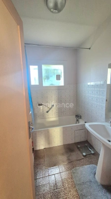 Exclusivité : Maison 4 pièces avec toiture neuve à SAINT GAUDENS