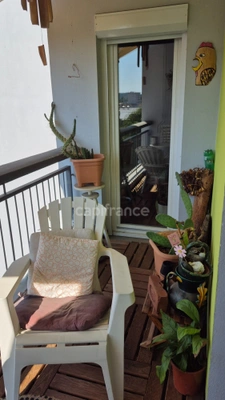 À VENDRE - TARBES - BEL APPARTEMENT - 4 PIÈCES 106 m2 - CALME - LUMINEUX - 2 BALCONS - VUE PYRÉNÉES - GARAGE & CAVE
