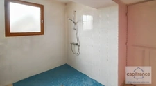 Maison mitoyenne de 100 m², combles aménageables, jardin et garage : une opportunité à Ciry-le-Noble