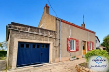🏡 SAINT-VALLIER – 109 M², 3 CHAMBRES, GARAGE ET DÉPENDANCE : SEULEMENT 76 300 € !
