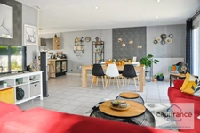 Maison à vendre 9 pièces SANVIGNES LES MINES (71)