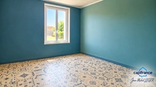 🏡 SAINT-VALLIER – 109 M², 3 CHAMBRES, GARAGE ET DÉPENDANCE : SEULEMENT 76 300 € !
