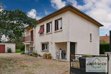 Maison à rénover – Gros potentiel - avec grand terrain (1207 m²) + garage – Saint-Marcel / Chalon