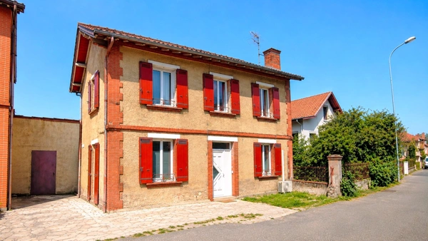 Maison à vendre 95m², 3 pièces, 2 Chambres, proche centre ville  AIRE SUR L'ADOUR (40)