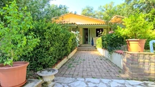 Spacieuse maison de campagne de 244 m² avec piscine