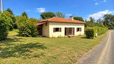 Dpt Gers (32) - Magnan, de l'espace pour imaginer votre future maison, 4 pièces 93 m² - 4163 m² de terrain 