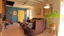 🏡 MAISON FAMILIALE AVEC PISCINE, BODEGA ET ART DE VIVRE À RENUNG (40)