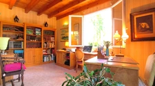 Spacieuse maison de campagne de 244 m² avec piscine
