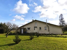 House for sale 4 rooms AIRE SUR L'ADOUR (40)