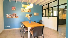 🏡 MAISON FAMILIALE AVEC PISCINE, BODEGA ET ART DE VIVRE À RENUNG (40)
