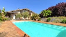 🏡 MAISON FAMILIALE AVEC PISCINE, BODEGA ET ART DE VIVRE À RENUNG (40)