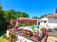 GEAUNE - A family home combining charm, light and the art of living