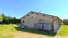 🏡 MAISON FAMILIALE AVEC PISCINE, BODEGA ET ART DE VIVRE À RENUNG (40)