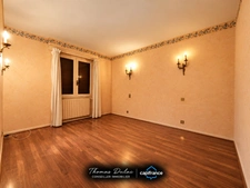 Aire-sur-l’Adour centre – Maison T4 de 135 m² avec 2 chambres dont suite parentale, 2 grands séjours, piscine et dépendance de 160 m²