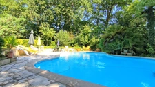 Spacieuse maison de campagne de 244 m² avec piscine