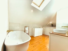 House for sale, 6 rooms, 215 m² of living space in AIRE SUR L'ADOUR (40)