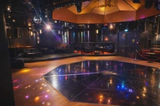 🔥 CLUB & BAR – MURS & FONDS – EMPLACEMENT N°1 – Forte visibilité