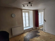 À LOUER – CENTRE-VILLE DE REDON - BAR – PETITE RESTAURATION – LICENCE IV