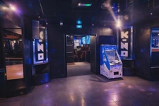 🔥 CLUB & BAR – MURS & FONDS – EMPLACEMENT N°1 – Forte visibilité