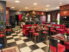 Fonds de commerce - BAR-RESTAURANT – EMPLACEMENT N°1 À GENESTON