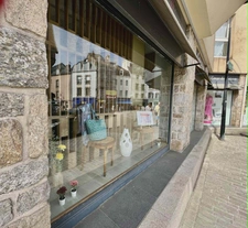 À LOUER – LOCAL COMMERCIAL 40 m² EN GALERIE DYNAMIQUE - AURAY (56)
