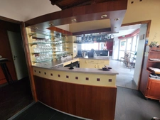 MURS COMMERCIAUX LIBRE– RESTAURANT EMPLACEMENT N°1 – AXE PORNIC - FRESNAY EN RETZ  (44)