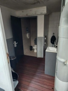 À LOUER – CENTRE-VILLE DE REDON - BAR – PETITE RESTAURATION – LICENCE IV