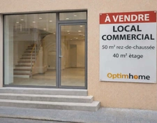  à vendre LOCAL COMMERCIAL – EMPLACEMENT CENTRE VILLE – QUESTEMBERT