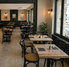 Fonds de commerce - Bar – Restaurant – PMU avec Licence IV au cœur d'une ville dynamique – Fort potentiel de développement - Proche de VANNES (56)