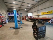 À CÉDER – FONDS DE COMMERCE GARAGE AUTOMOBILE MULTI-ACTIVITÉS – QUESTEMBERT (56)