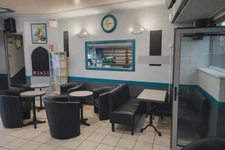  MURS COMMERCIAUX – INVESTISSEMENT LOCATIF - BAR – PETITE RESTAURATION - CENTRE-VILLE - REDON
