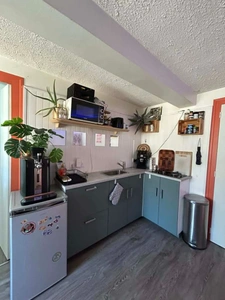 Immeuble de rapport 280 m² – Rendement 8 % – Rue Bernard – Local commercial + 2 appartements - LA ROCHE BERNARD (56)