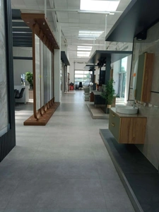 À VENDRE – FONDS DE COMMERCE DE CARRELAGE & LOCAL COMMERCIAL – À PROXIMITÉ DE LORIENT