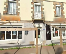  À vendre – Murs commerciaux libres - Bar Restaurant - avec appartement de fonction – secteur Redon (10 min)