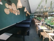  Restaurant rénové à vendre – Emplacement premium – Zone dynamique de Vannes