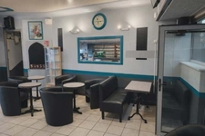 À LOUER – CENTRE-VILLE DE REDON - BAR – PETITE RESTAURATION – LICENCE IV