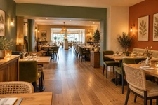 À VENDRE – BAR-RESTAURANT-CRÊPERIE EN EMPLACEMENT N° 1 EN CŒUR DE VILLE -Fonds de commerce- QUESTEMBERT (56)