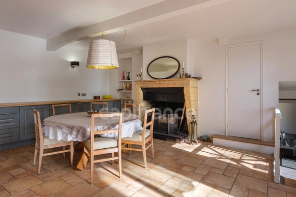Dpt Gironde (33), à vendre SAINT CAPRAIS DE BORDEAUX maison 150 m², 3 chambres - terrain de 400 m²