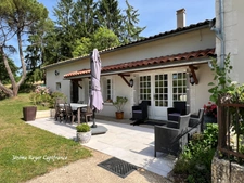 Propriété de charme à la campagne – 305 m² habitables sur 4,8 hectares avec piscine et dépendances