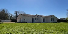 Maison individuelle de plain-pied à la campagne