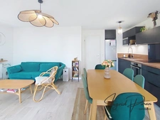 A LOUER - Apt T3 BIS - 72m2 + BALCON + PARKING - COEUR DE VILLE - BEZONS (95)
