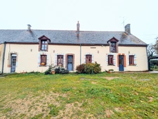 Longère à vendre 207 m² – Terrain 1 200 m² – Amilly (45)