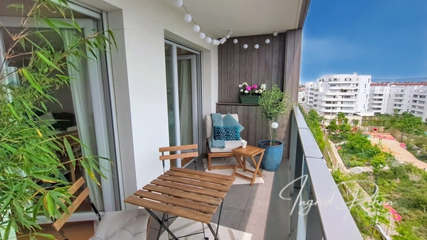 Apt 95m2 + BALCONS - PARKING - Cœur de Ville - BEZONS (95)